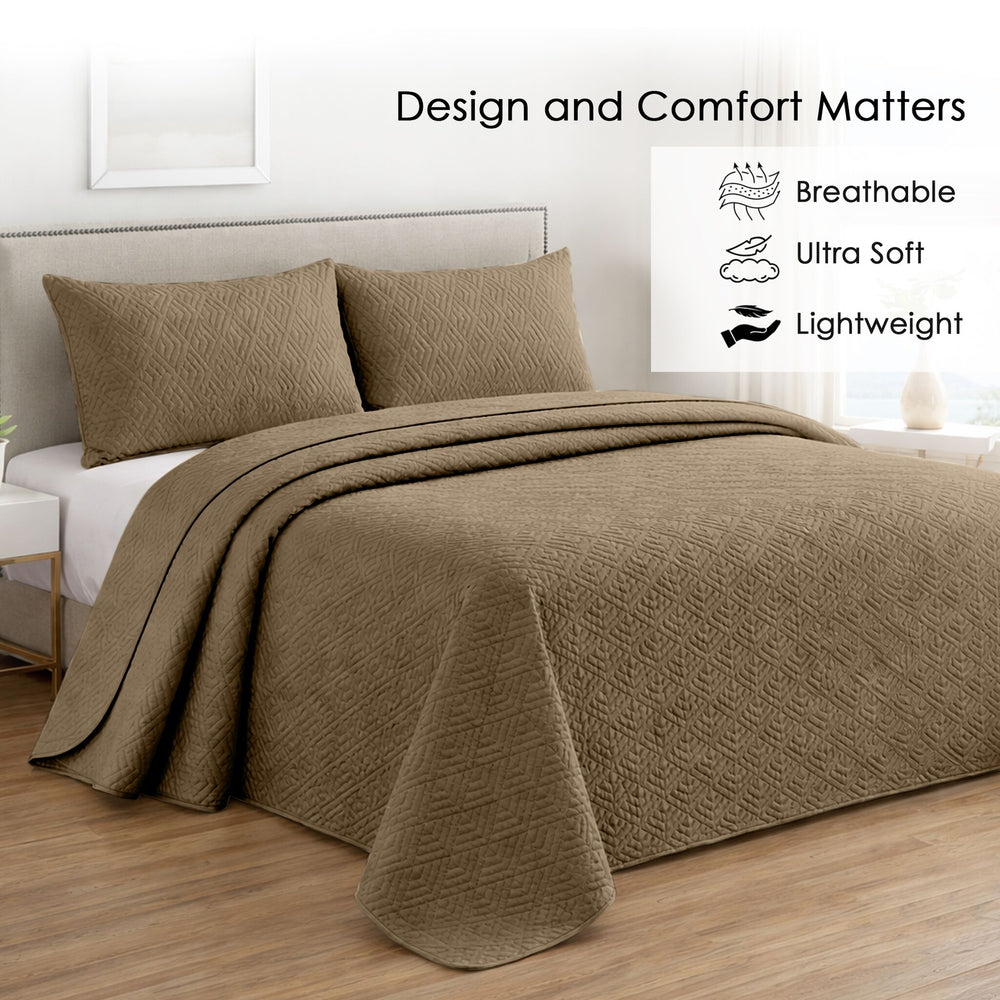 Plush Bedspread Pine Bark - Image 3