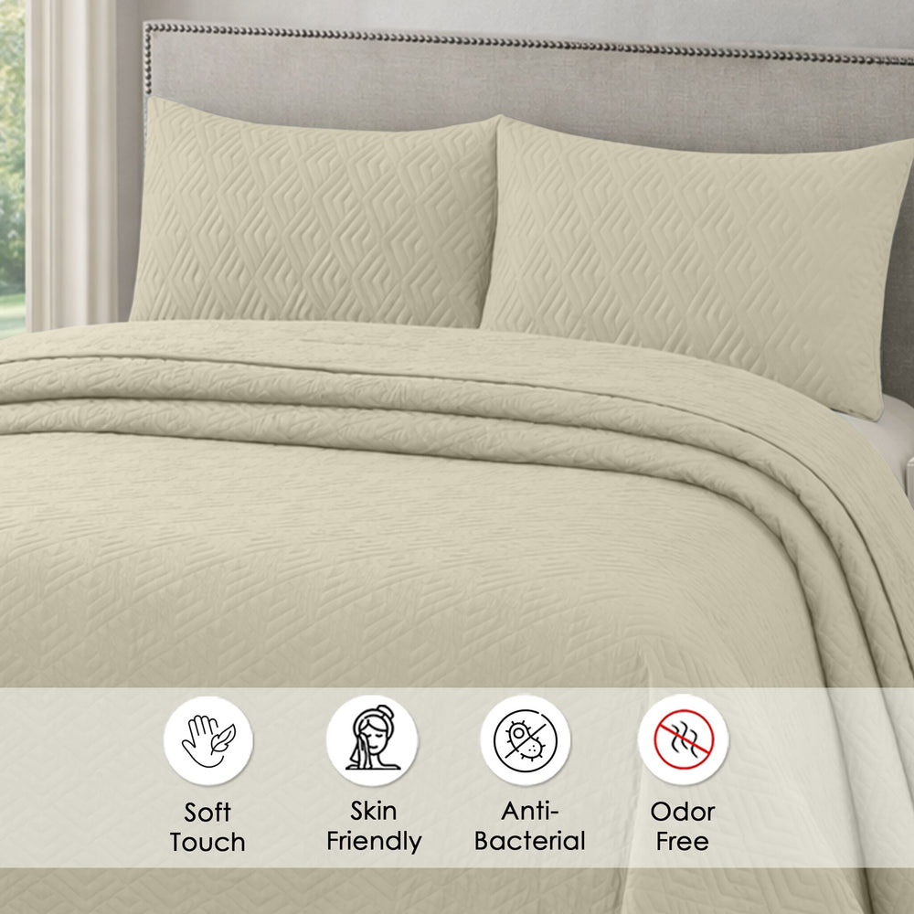 Plush Bedspread Shell - Image 5