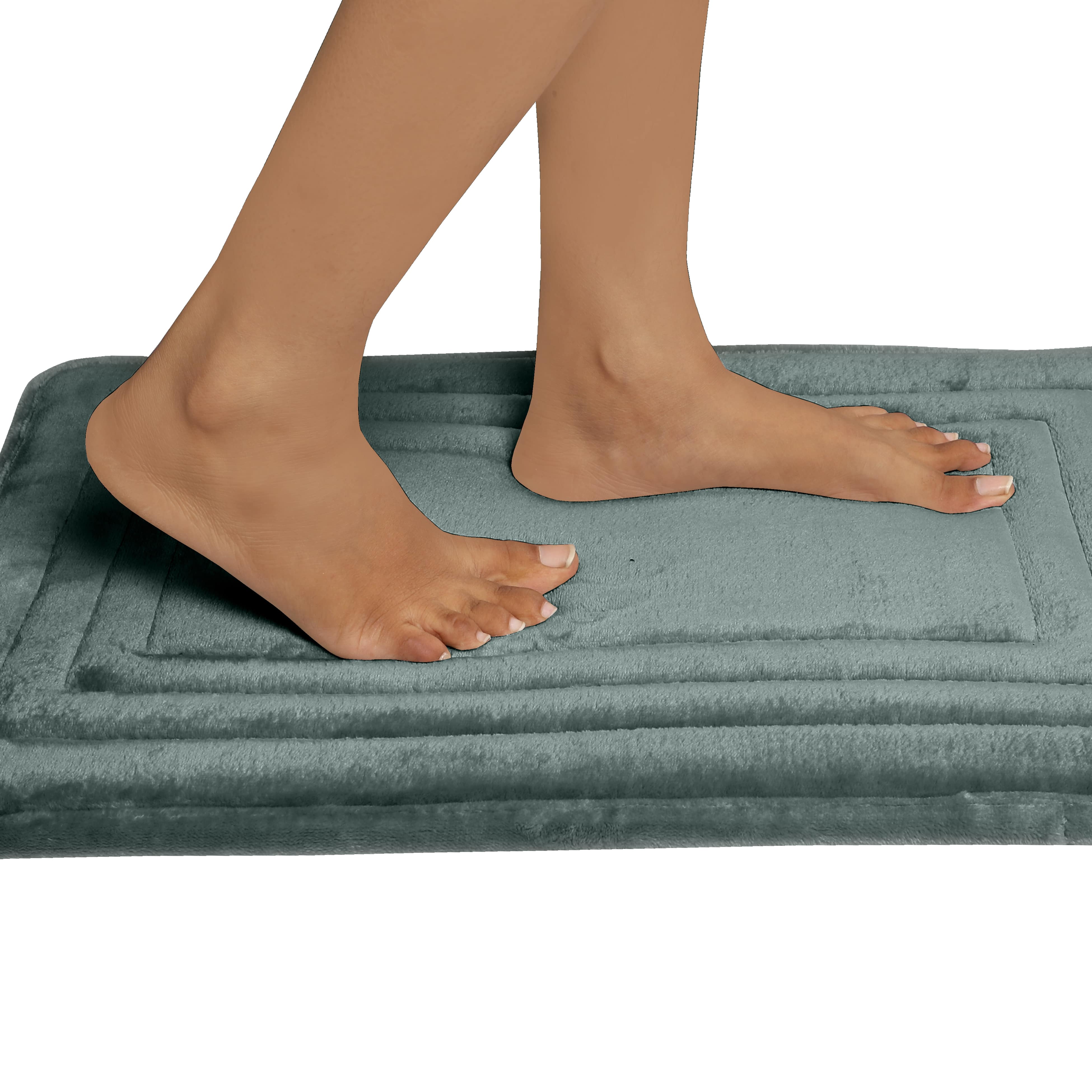 HOUSSE Premium Soft Microfiber Bath Mat with Cushioned Border Design