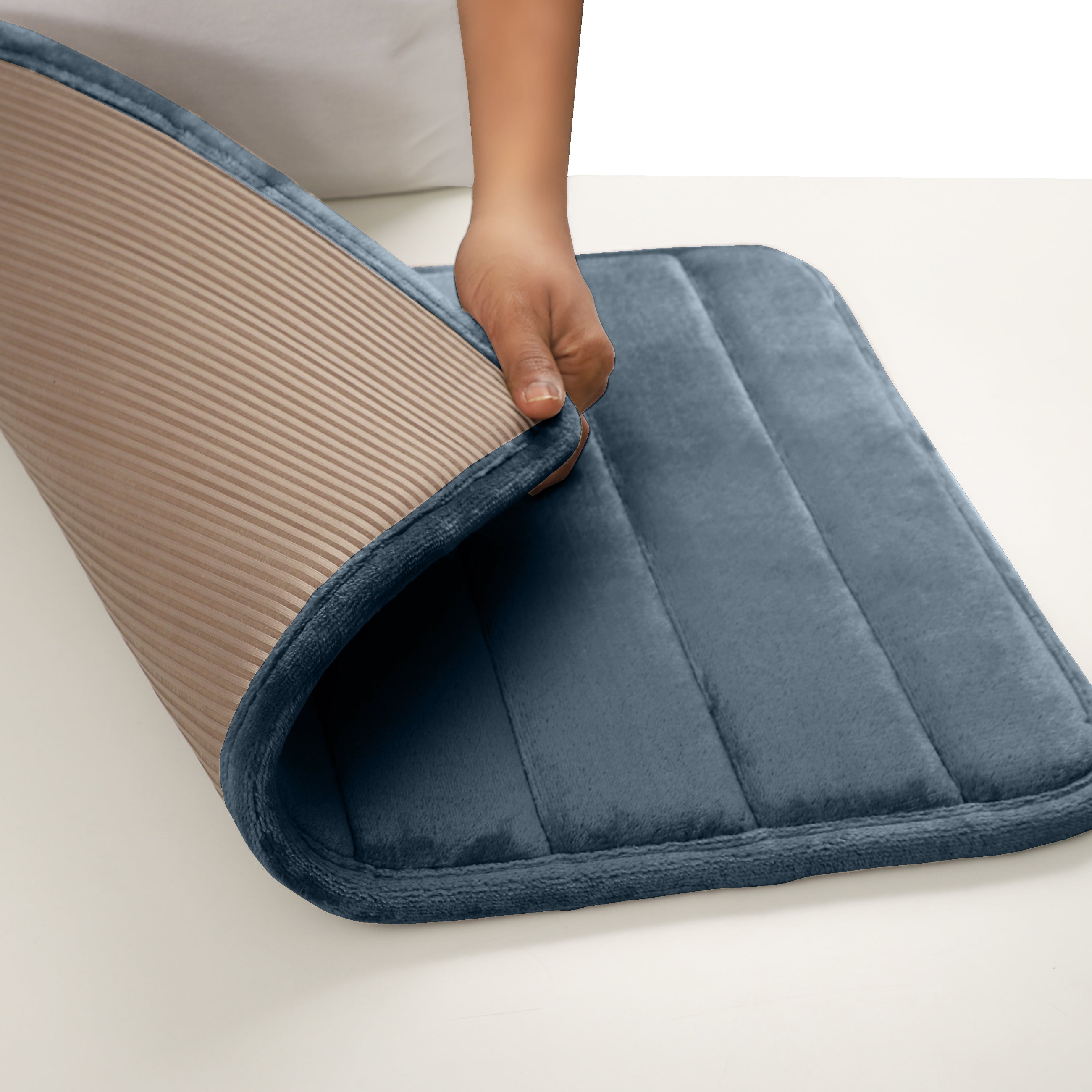 HOUSSE Minimalist Solid Color Bath Mat with Extra Cushioning