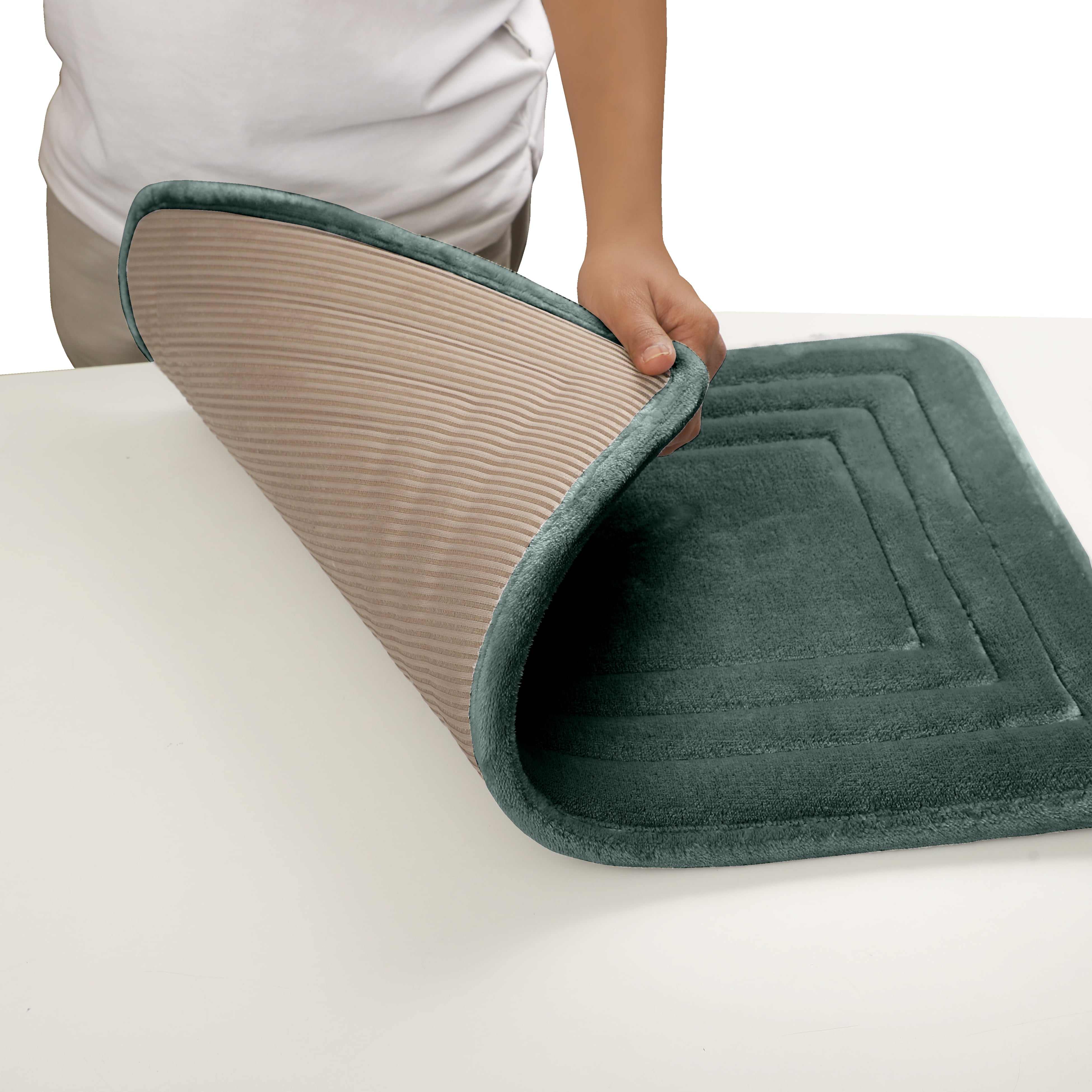 HOUSSE Premium Soft Microfiber Bath Mat with Cushioned Border Design