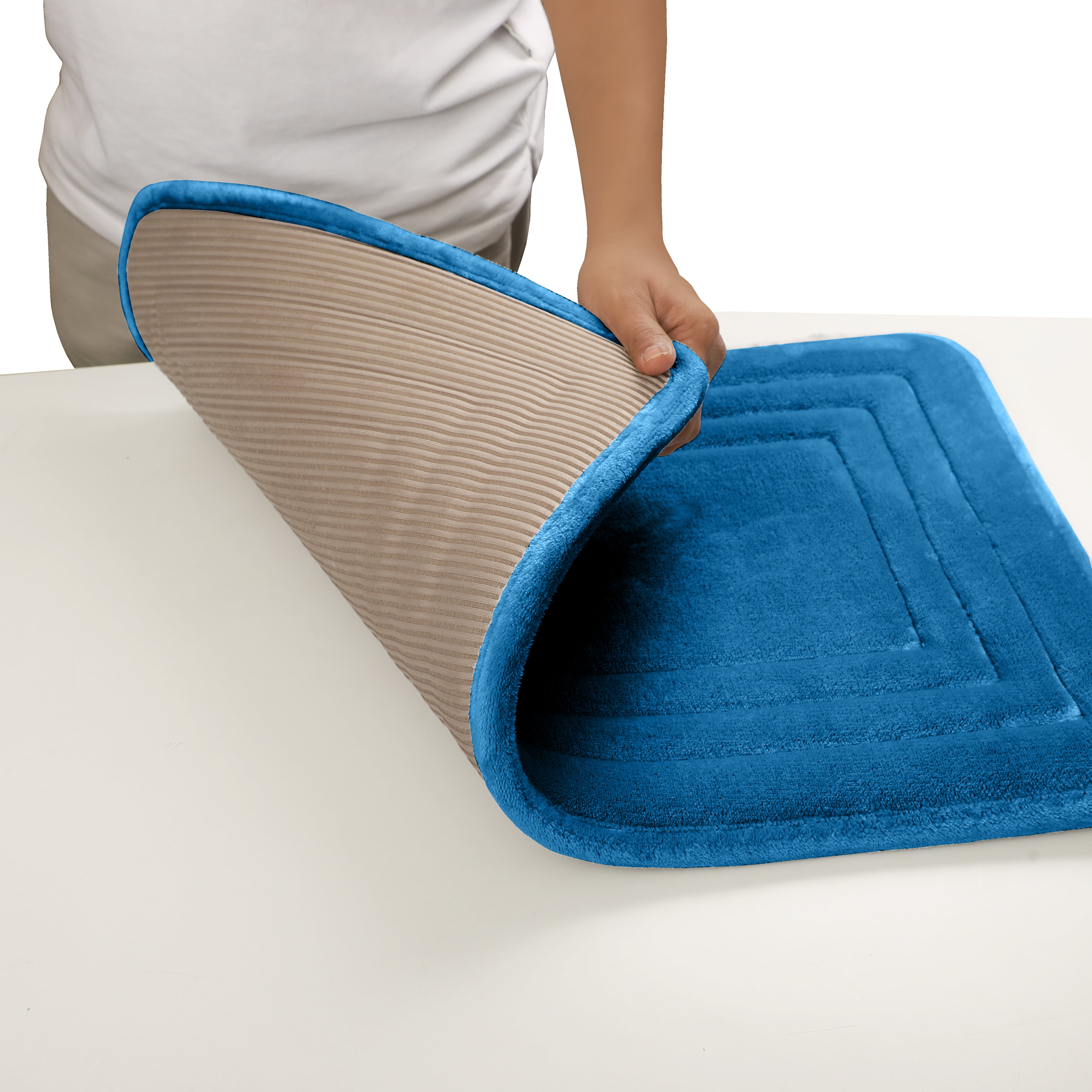 HOUSSE Premium Soft Microfiber Bath Mat with Cushioned Border Design