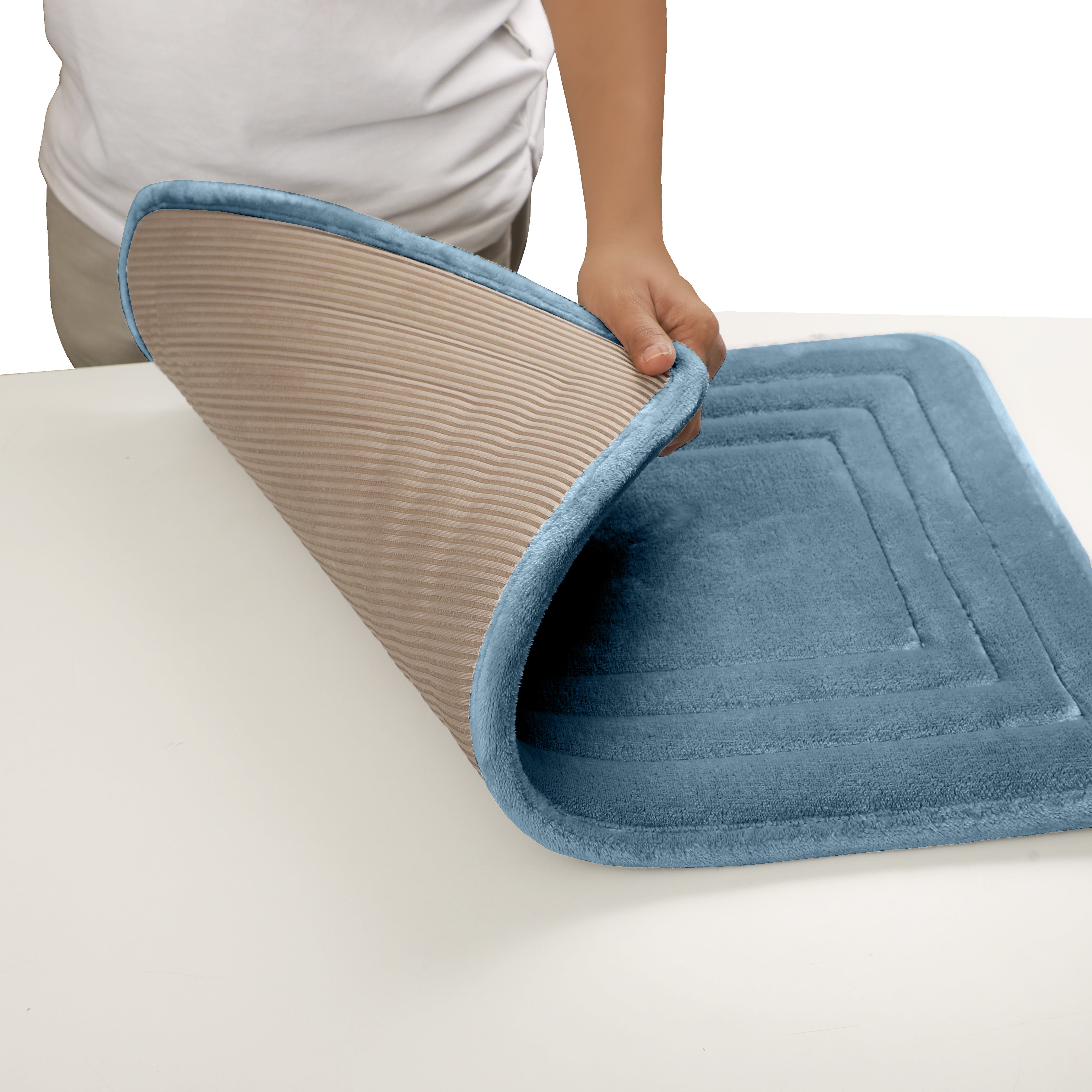 HOUSSE Premium Soft Microfiber Bath Mat with Cushioned Border Design