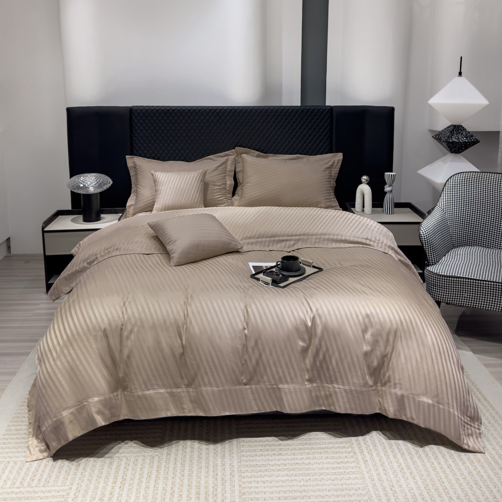 Luxury 500 Thread Count Italian Jacquard Bedding Set – Tokyo Lines Collection | Soft, Breathable & Modern