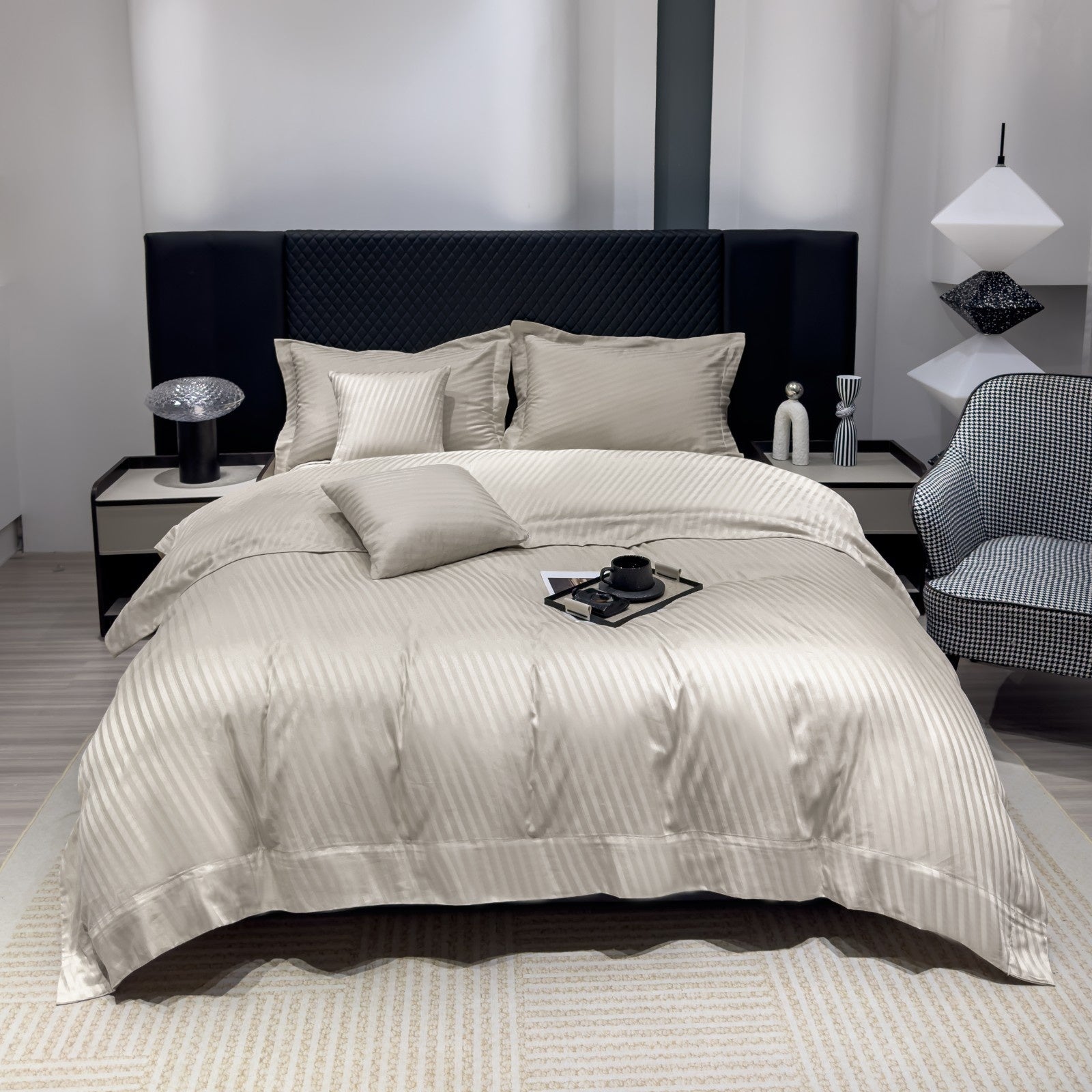 Luxury 500 Thread Count Italian Jacquard Bedding Set – Tokyo Lines Collection | Soft, Breathable & Modern
