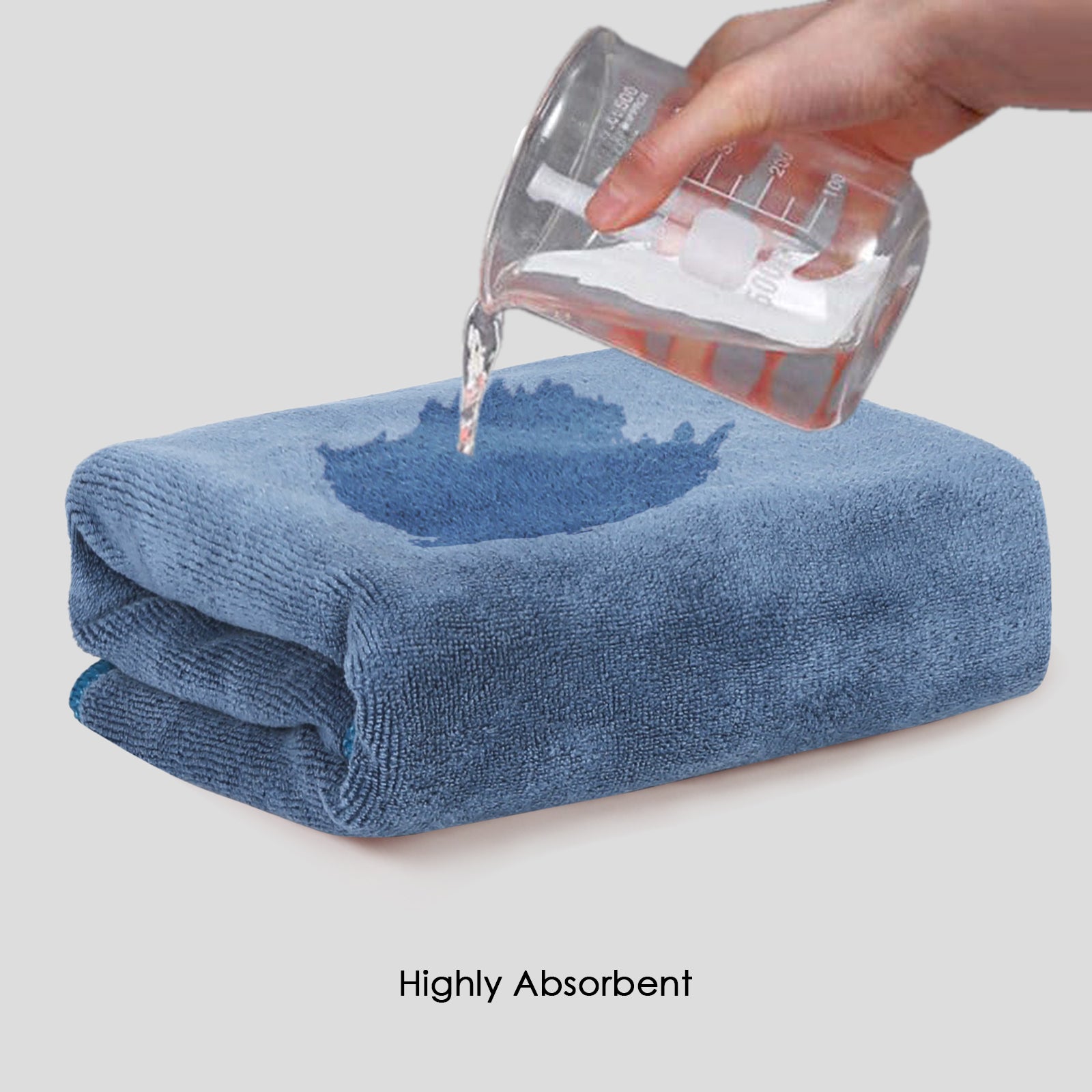 HOUSSE Premium Microfiber Bath Towel - Extra Large 75x150cm Quick Dry Towels for Women Men & Kids | Super Soft Plush 550 GSM | Ultra Absorbent for Home Swimming Sports & Travel