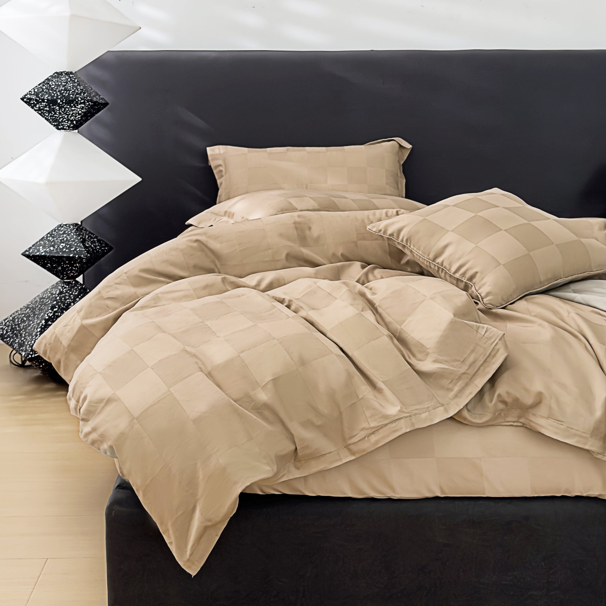 HOUSSE 500 TC Italian Jacquard | Premium Bedding Set | Comfort Modern Designs & Breathable Fabric | NEWYORK SQUARES