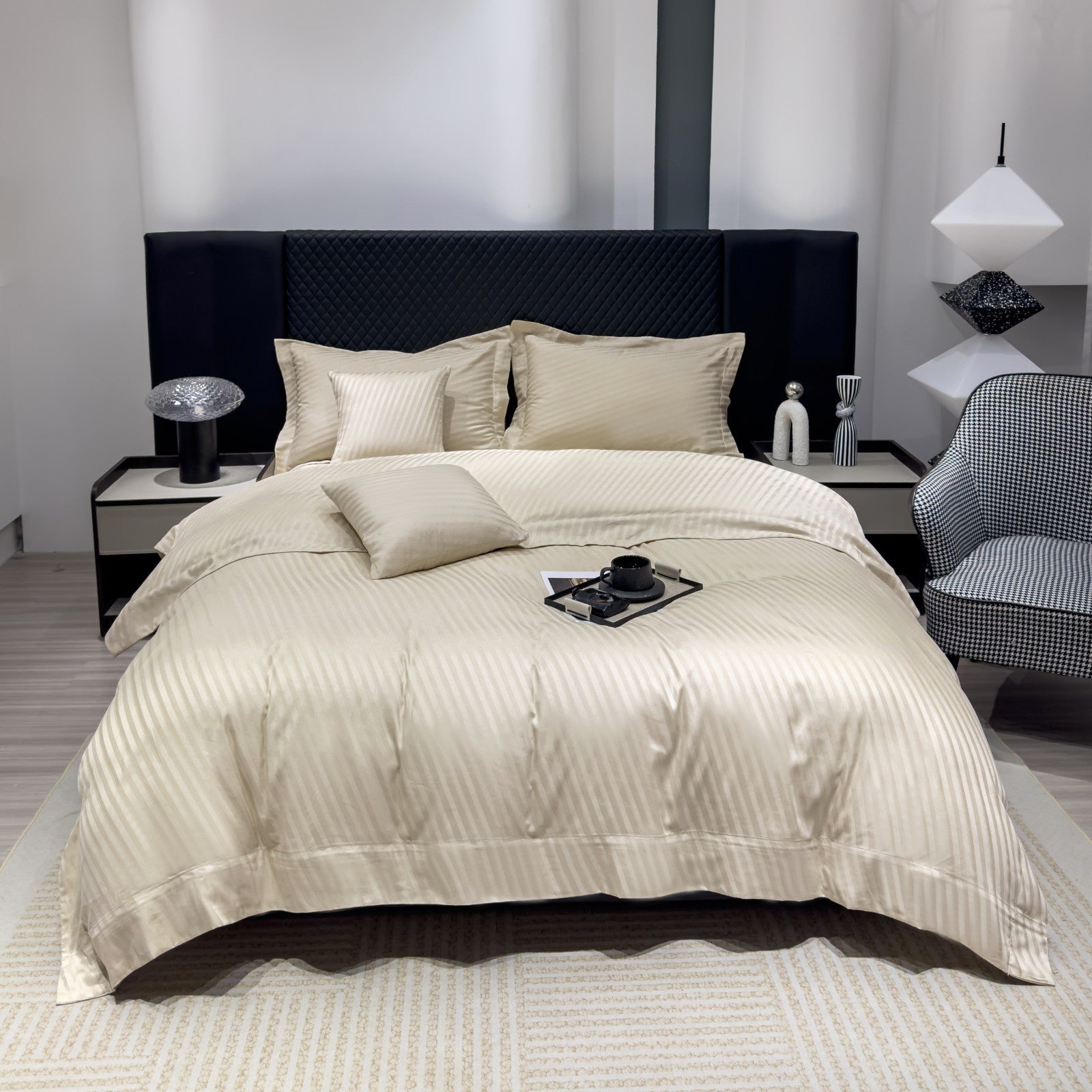 Luxury 500 Thread Count Italian Jacquard Bedding Set – Tokyo Lines Collection | Soft, Breathable & Modern