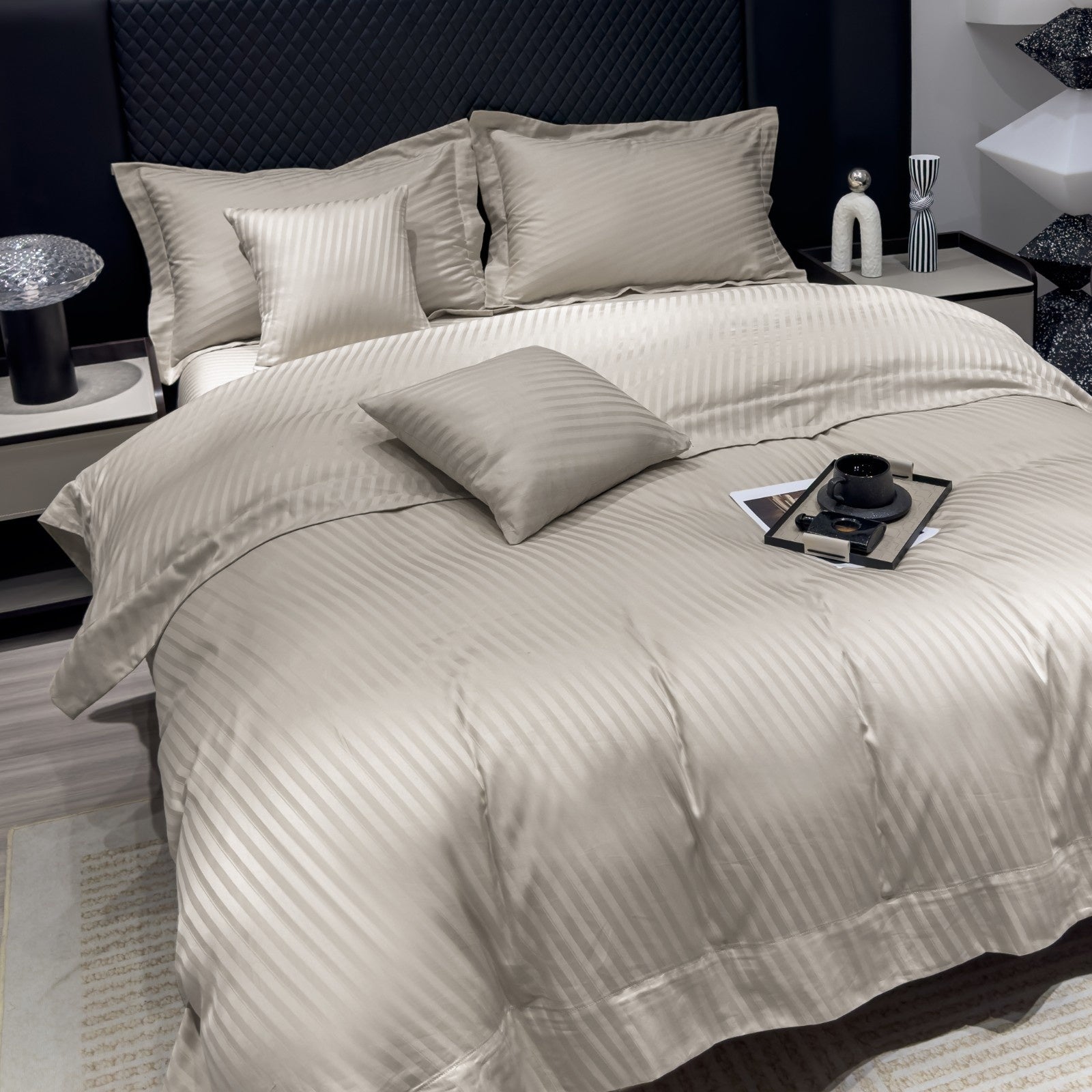Luxury 500 Thread Count Italian Jacquard Bedding Set – Tokyo Lines Collection | Soft, Breathable & Modern