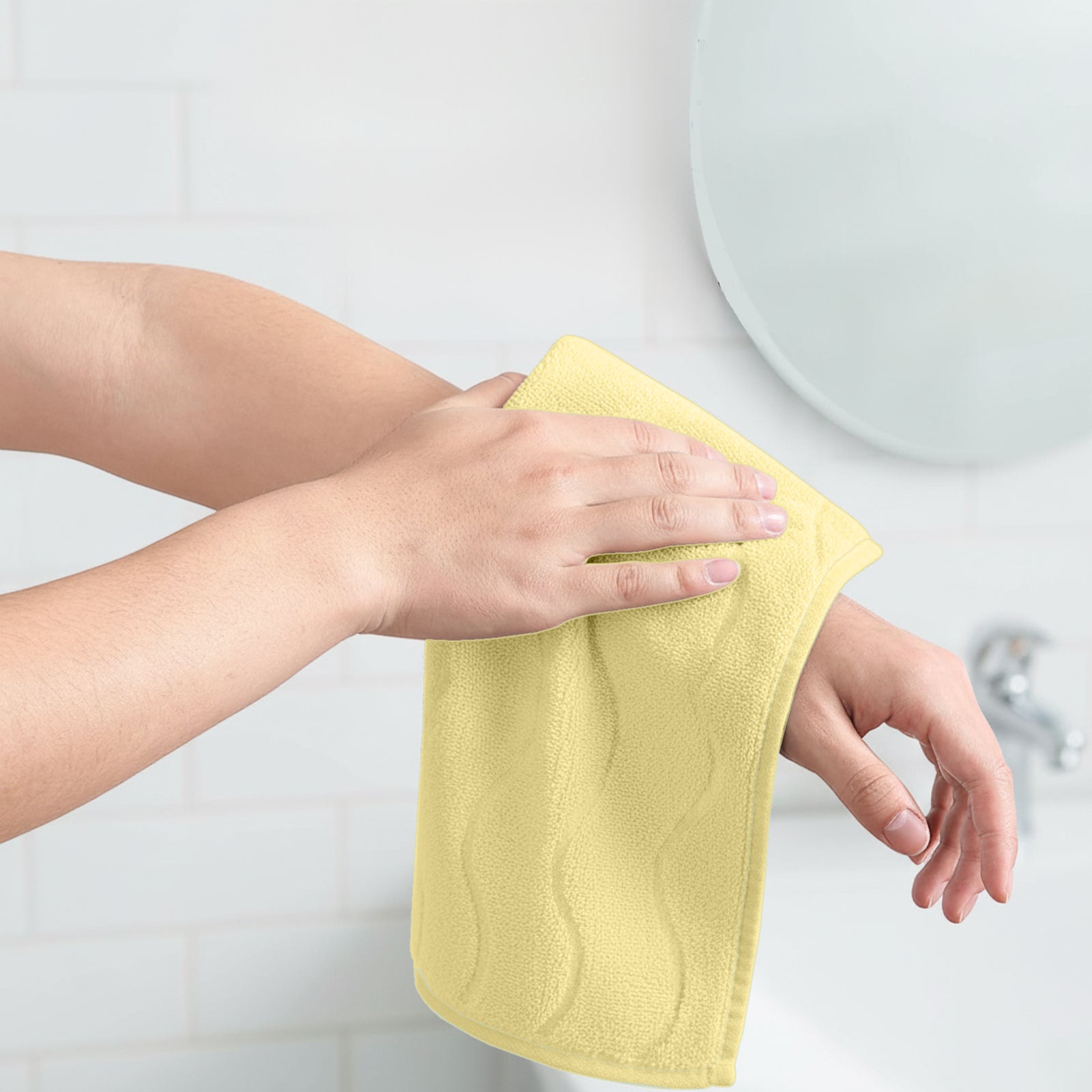 HOUSSE Microfiber Face Towel – Super Soft & Quick-Drying Coral Fleece, 30 x 30 cm