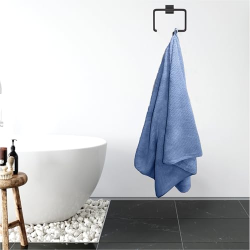 HOUSSE Microfiber Vogue Coral Fleece Bathing Towels | 360 GSM | Super Soft| Quick Absorbent | Lightweight & with Hanging Hook | for Versatile Usage | for Women & Men (Pista Green, 70x150 Bath Towel)