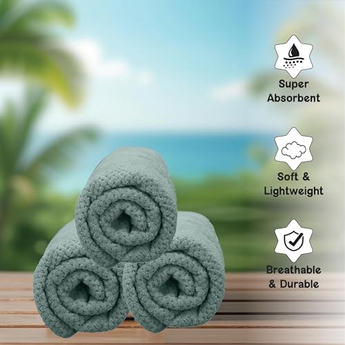 HOUSSE Microfiber Vogue Coral Fleece Bathing Towels | 360 GSM | Super Soft| Quick Absorbent | Lightweight & with Hanging Hook | for Versatile Usage | for Women & Men (Pista Green, 70x150 Bath Towel)