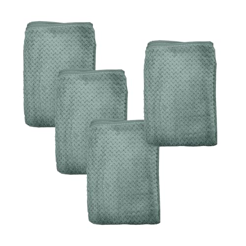 HOUSSE Microfiber Vogue Coral Fleece Bathing Towels | 360 GSM | Super Soft| Quick Absorbent | Lightweight & with Hanging Hook | for Versatile Usage | for Women & Men (Pista Green, 70x150 Bath Towel)