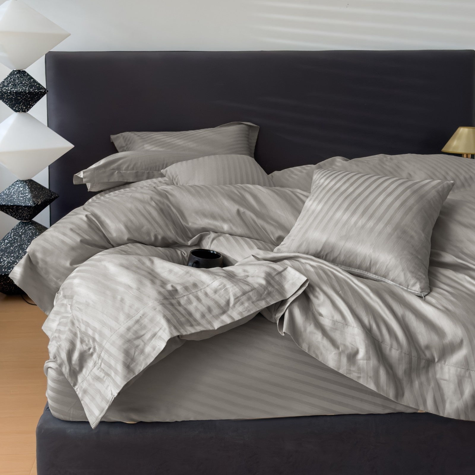 Luxury 500 Thread Count Italian Jacquard Bedding Set – Tokyo Lines Collection | Soft, Breathable & Modern