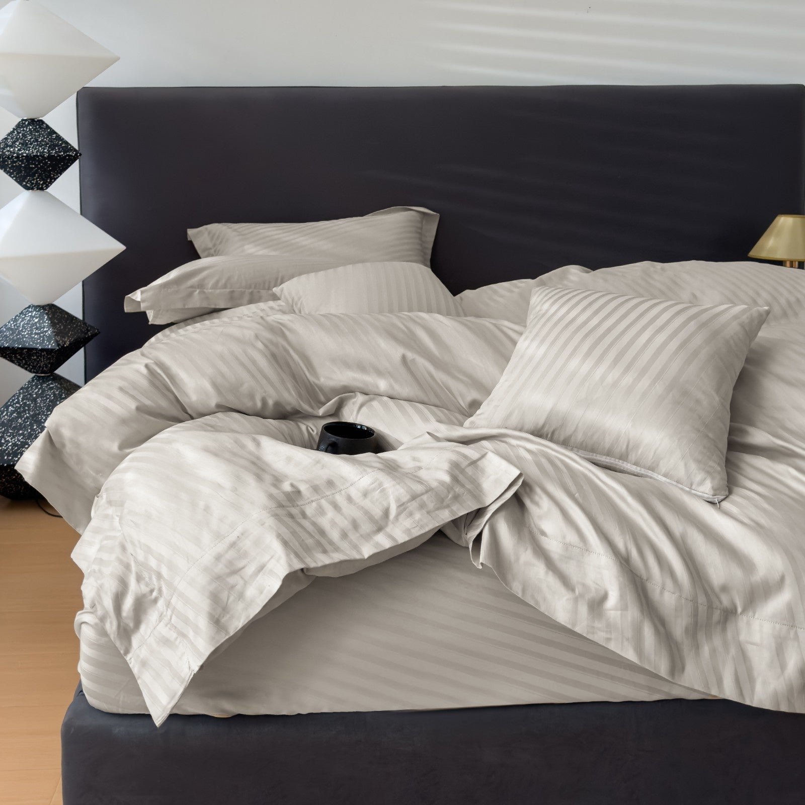 Luxury 500 Thread Count Italian Jacquard Bedding Set – Tokyo Lines Collection | Soft, Breathable & Modern