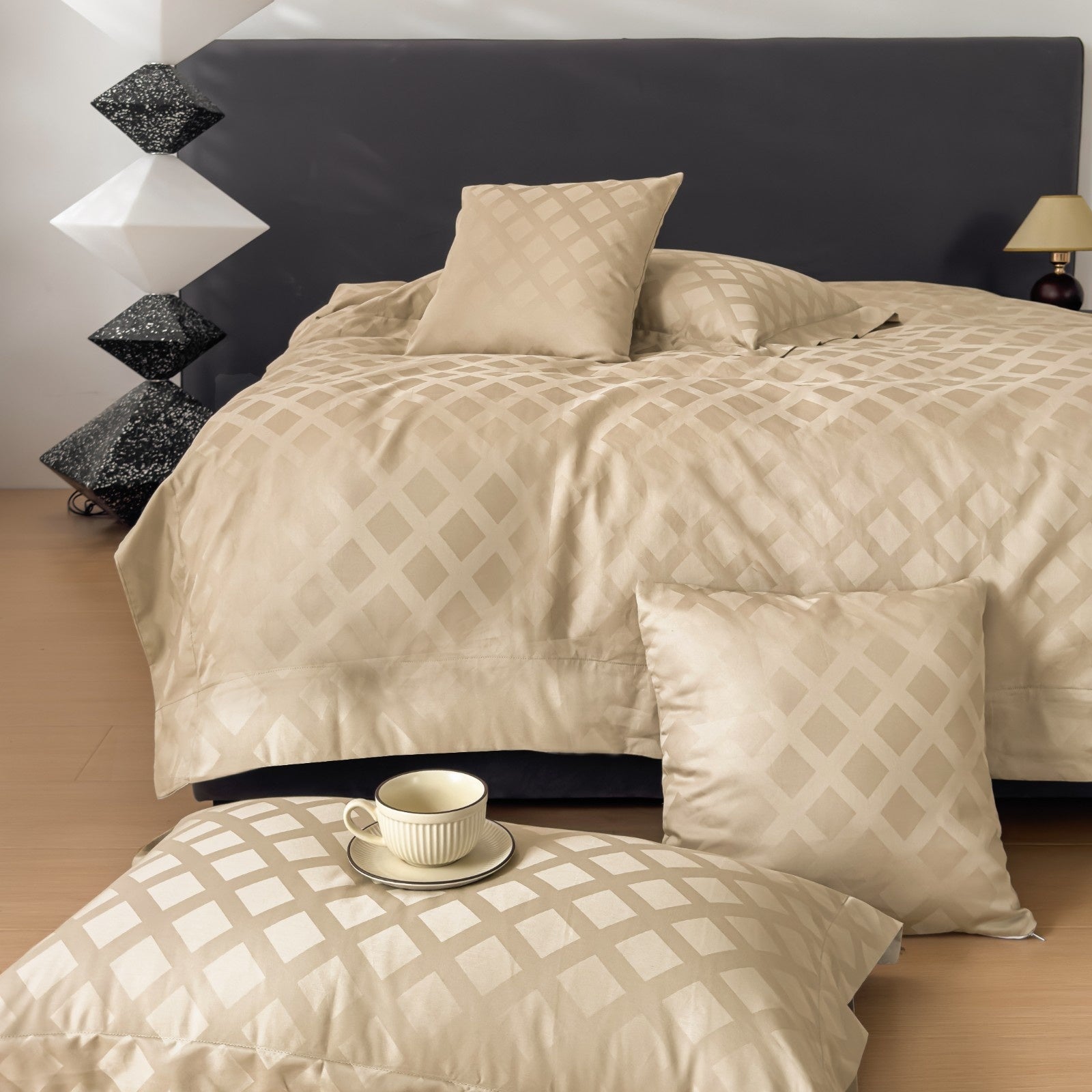 HOUSSE 500 TC Italian Jacquard | Premium Bedding Set | Comfort Modern Designs & Breathable Fabric | Paris Crossroads