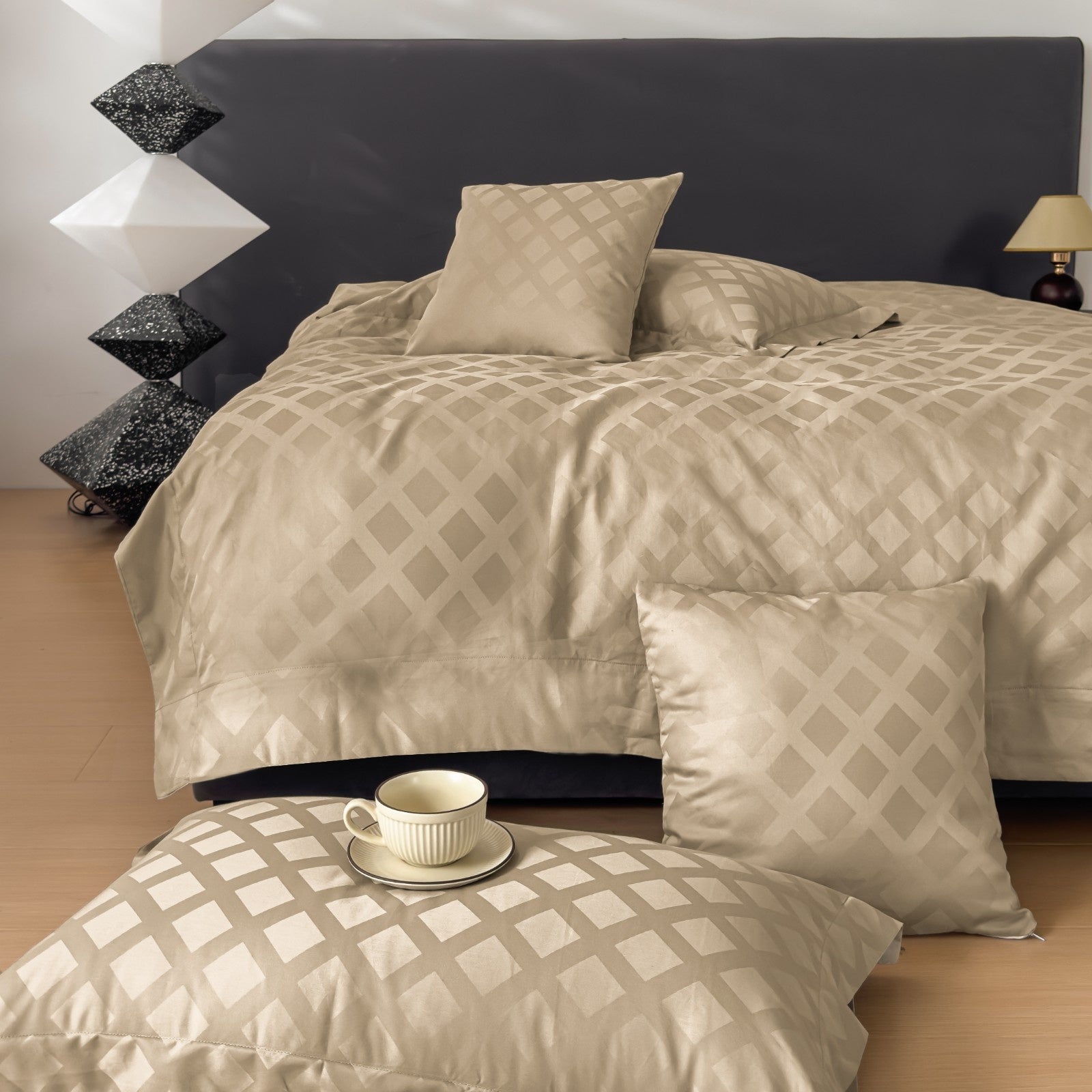 HOUSSE 500 TC Italian Jacquard | Premium Bedding Set | Comfort Modern Designs & Breathable Fabric | Paris Crossroads