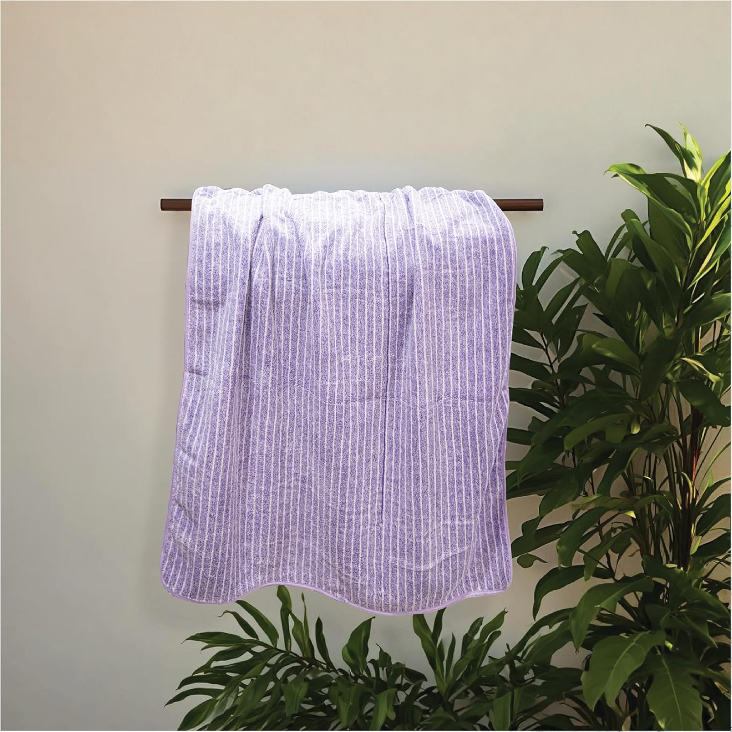 HOUSSE Microfiber Bath Towel, 360 GSM Coral Velvera Fleece, Extra Soft and Quick Dry, Large (VELVERA_Grey)