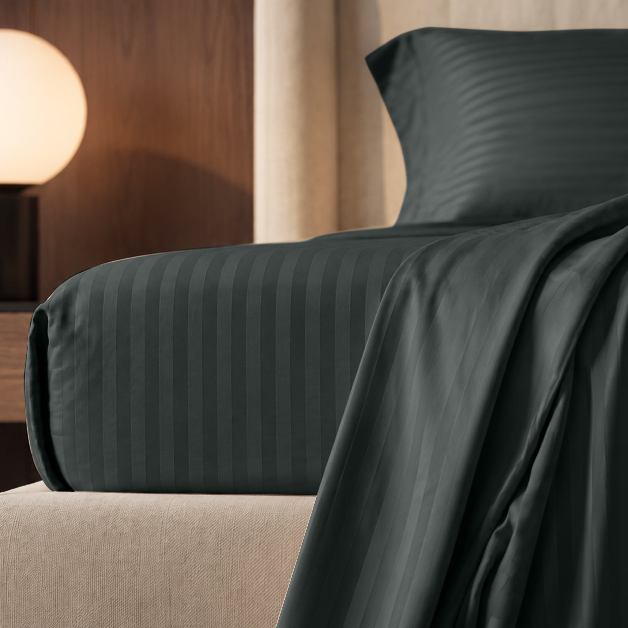 Stripe Glace 400 TC Cotton Bedsheet
