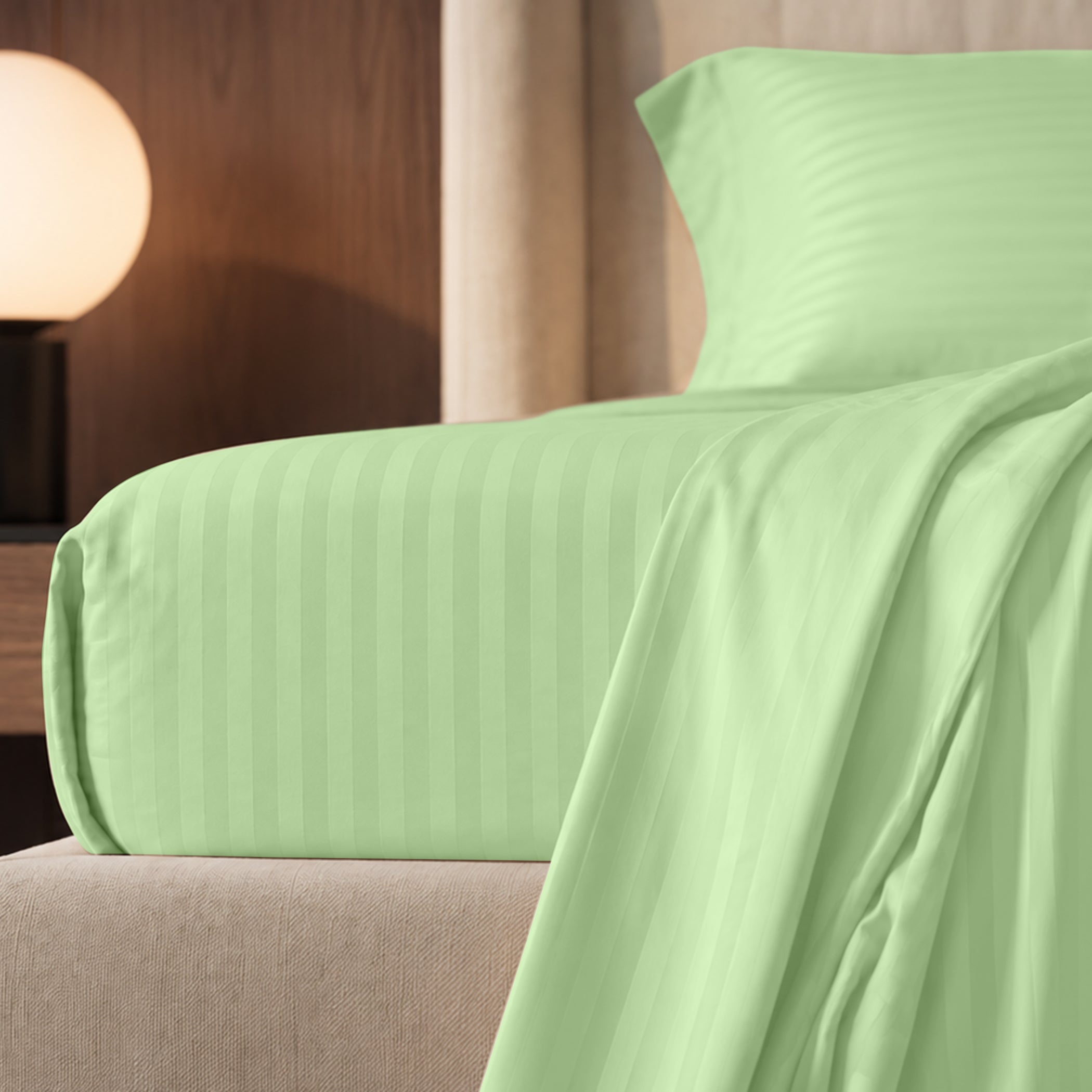 Stripe Glace 400 TC Cotton Bedsheet