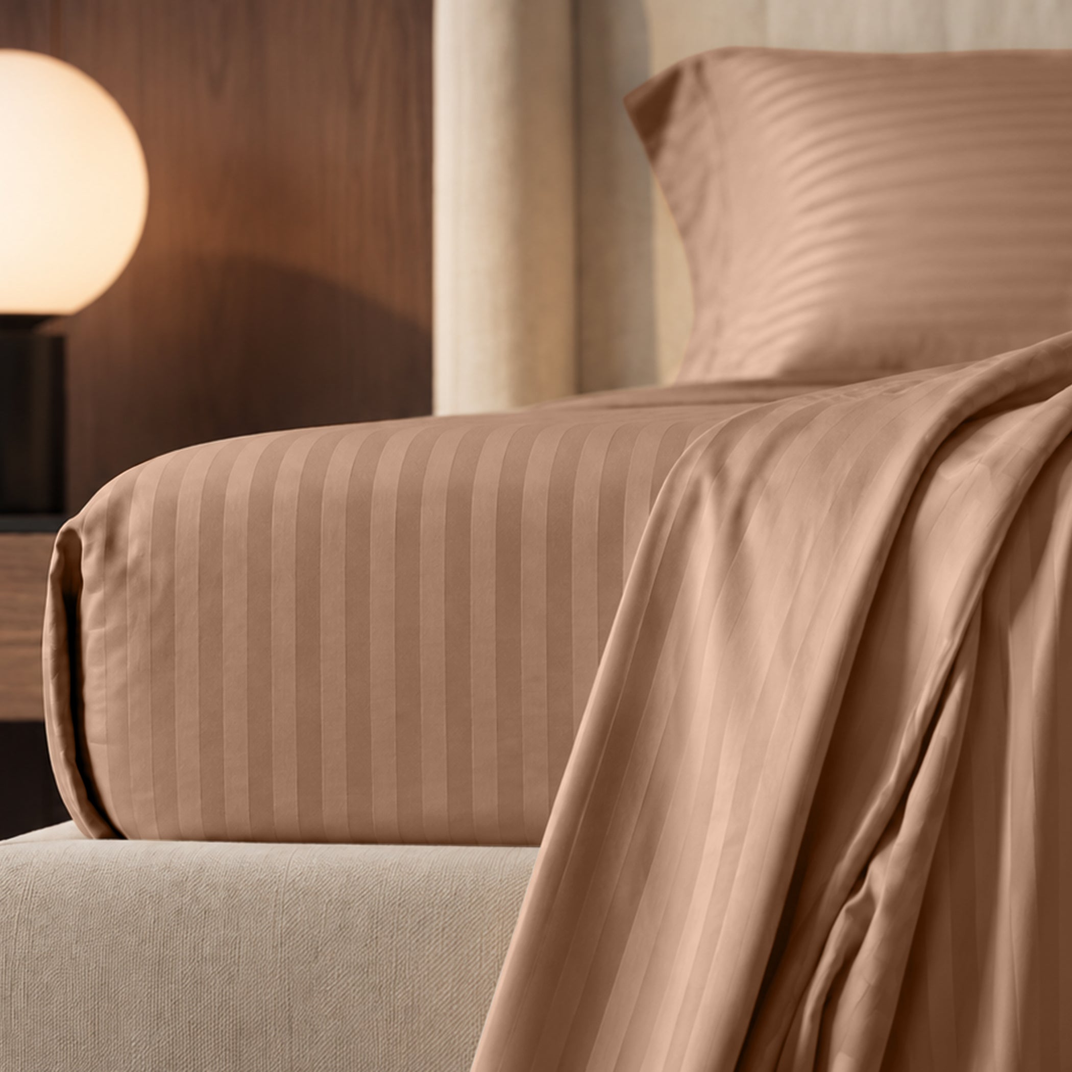 Stripe Glace 400 TC Cotton Bedsheet