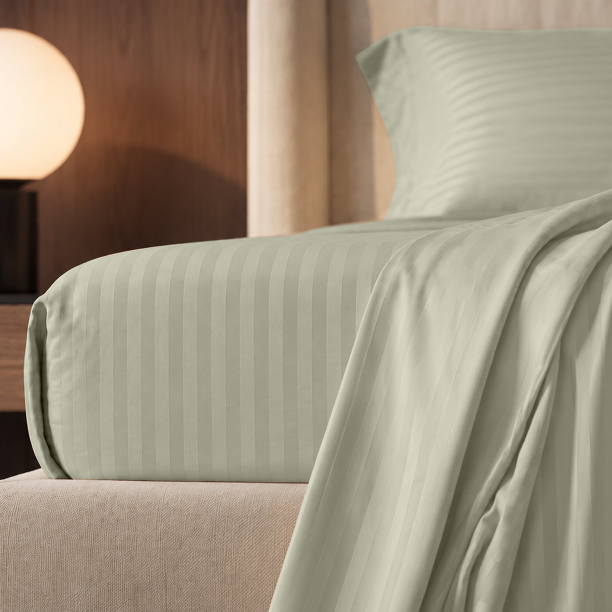 Stripe Glace 400 TC Cotton Bedsheet