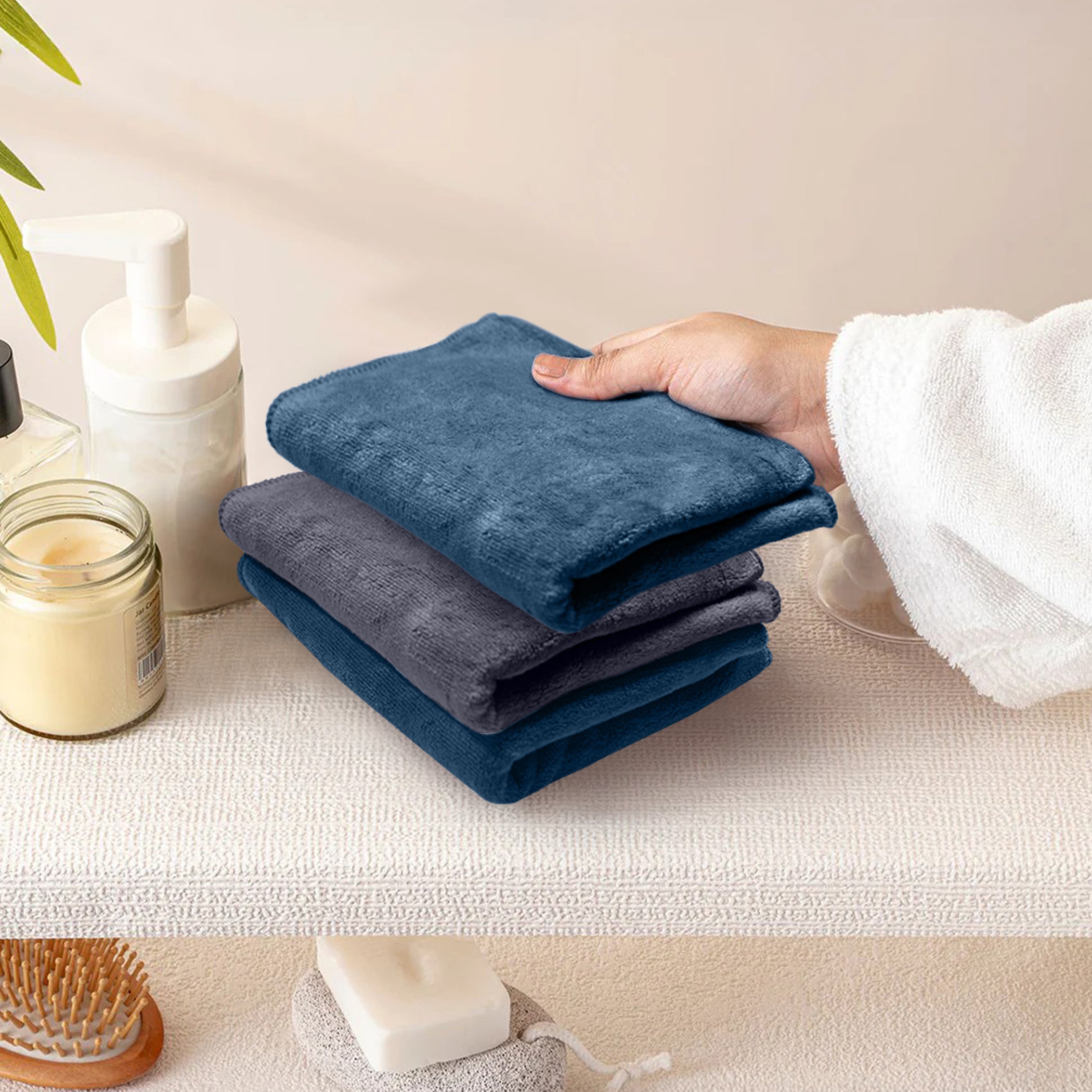 HOUSSE Microfiber Face Towel | Super Soft & Quick Absorbent |Multi Usage 30 x 30 cm, 450 GSM | for All Ages | (Set of 4,and 6)