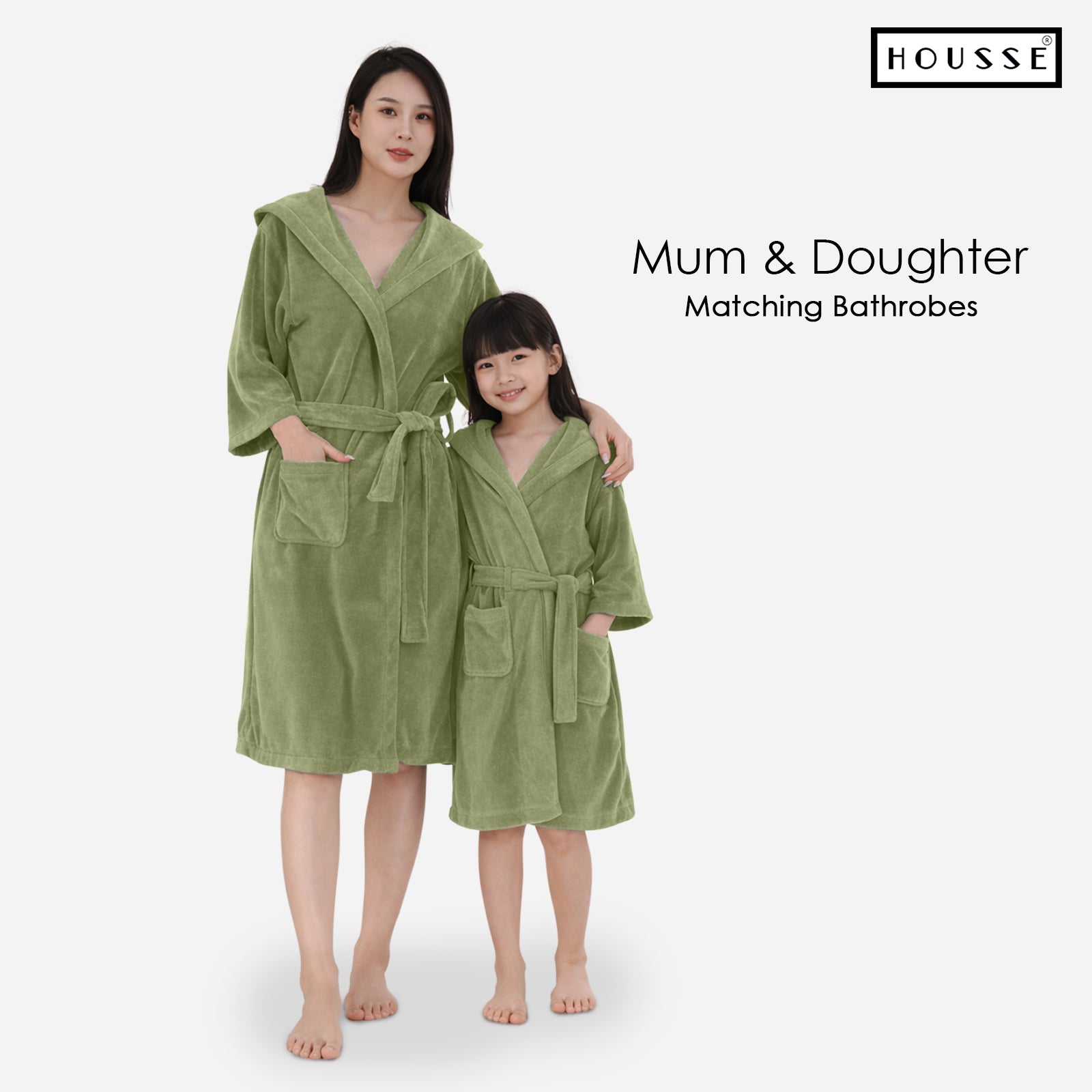 HOUSSE Bathrobe | 450 GSM Microfiber Solid Bathrobes for Kids | Solid Bathrobes, Highly Absorbent, Super Soft Bathrobe With Hoodie And Belt | Lightweight & Warm | 102 cm Long | Size-L | Pack of 1