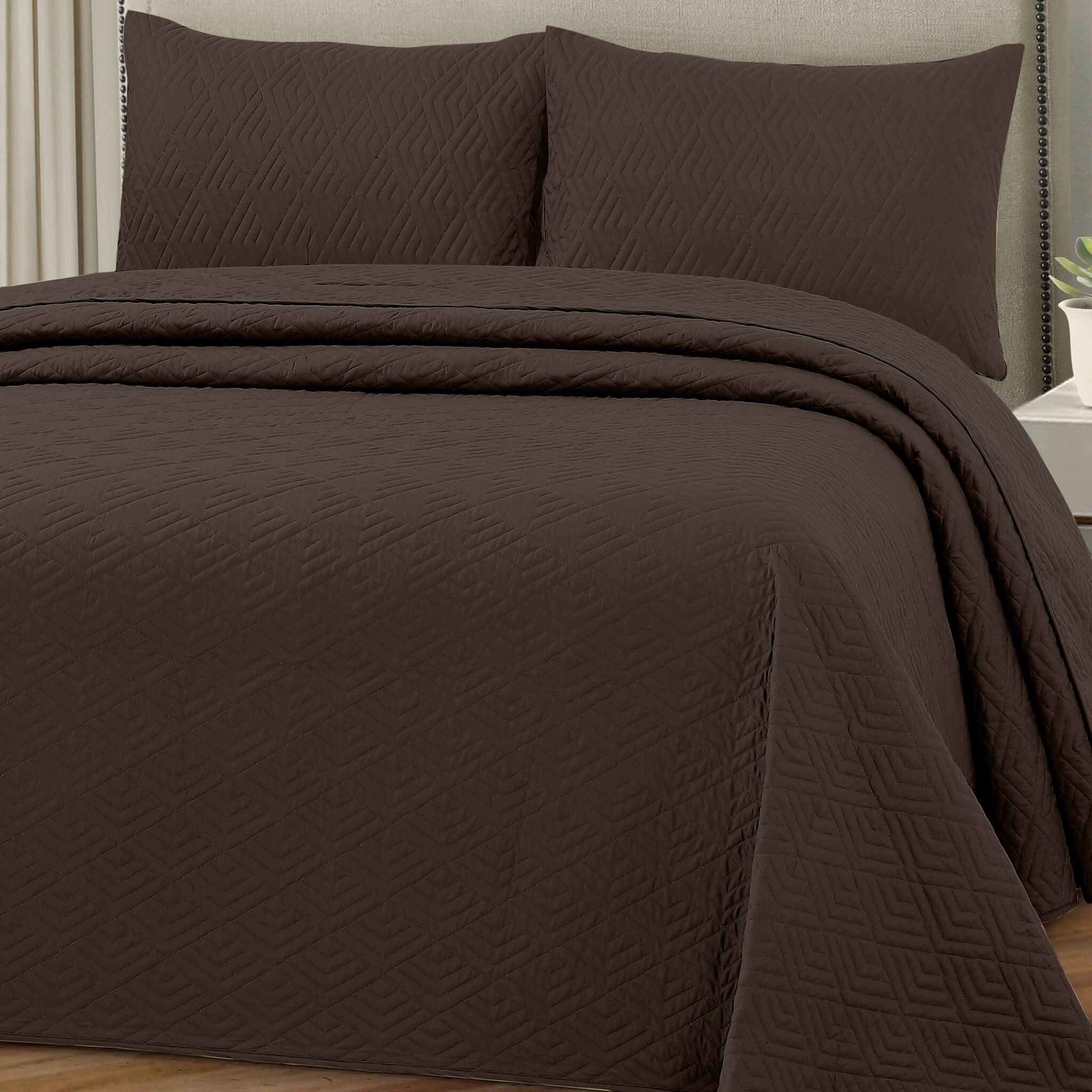Plush Bedspread Coffee - Image 1