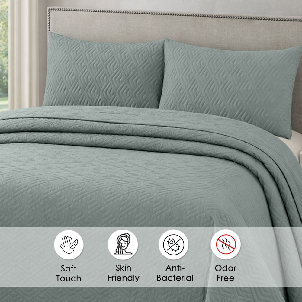 Plush Bedspread Moonmist - Image 5