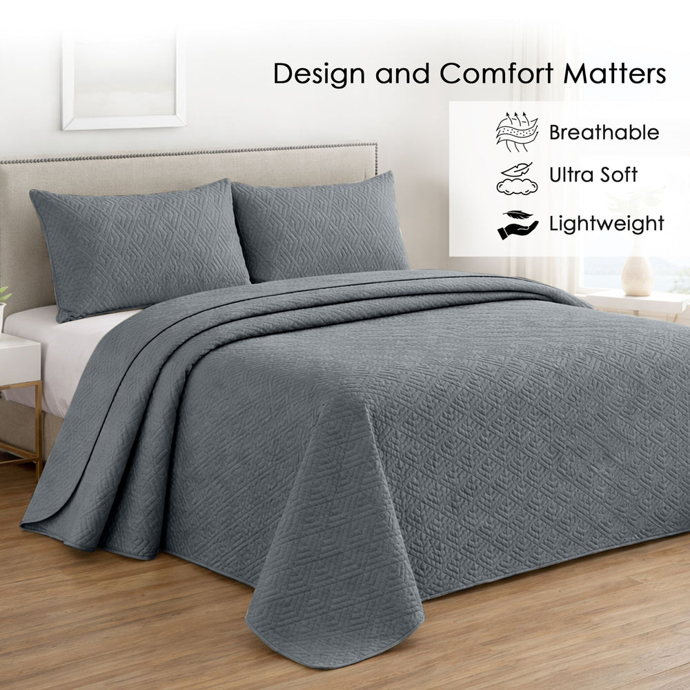 Plush Bedspread Smoke Pearl - Image 3