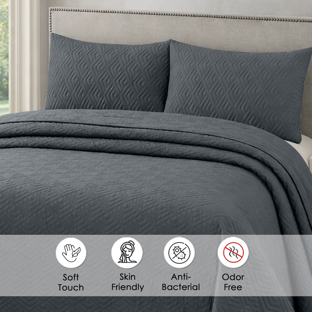Plush Bedspread Smoke Pearl - Image 5